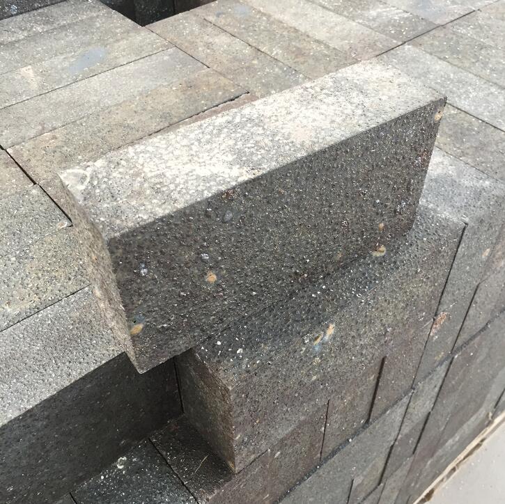 黏土結(jié)合碳化硅磚
